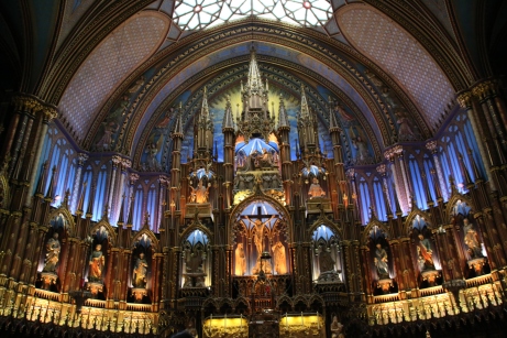 I didn't see all the sights, but I did go visit my favourite church, the Notre-Dame Basilica.